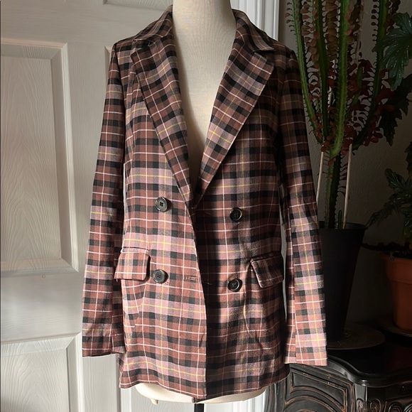 GB Plaid Blazer & Skirt Set - Picture 2 of 10